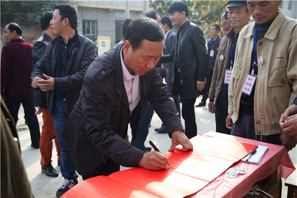 1C1A9900.jpg 1C1A9900.jpg